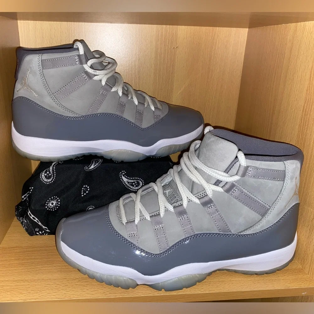 Men’s Size 9.5 “Cool Grey” Air Jordan 11s For Sale - Picture 1 of 9